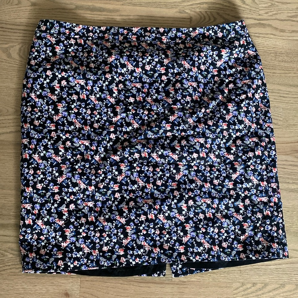 Floral Print Liz Claiborne Skirt